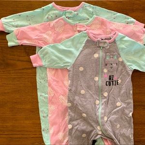 5/$20 Bundle of Gerber Girls Onesie Footies